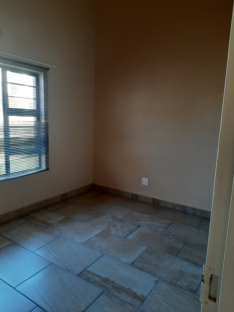 3 Bedroom Property for Sale in Buh Rein Estate Western Cape